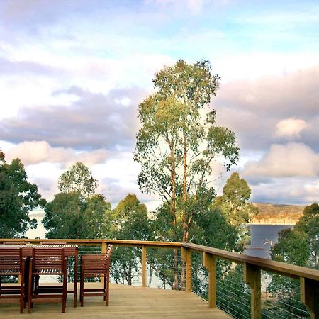 Blue Lake Lodge Steppes Bagian luar foto