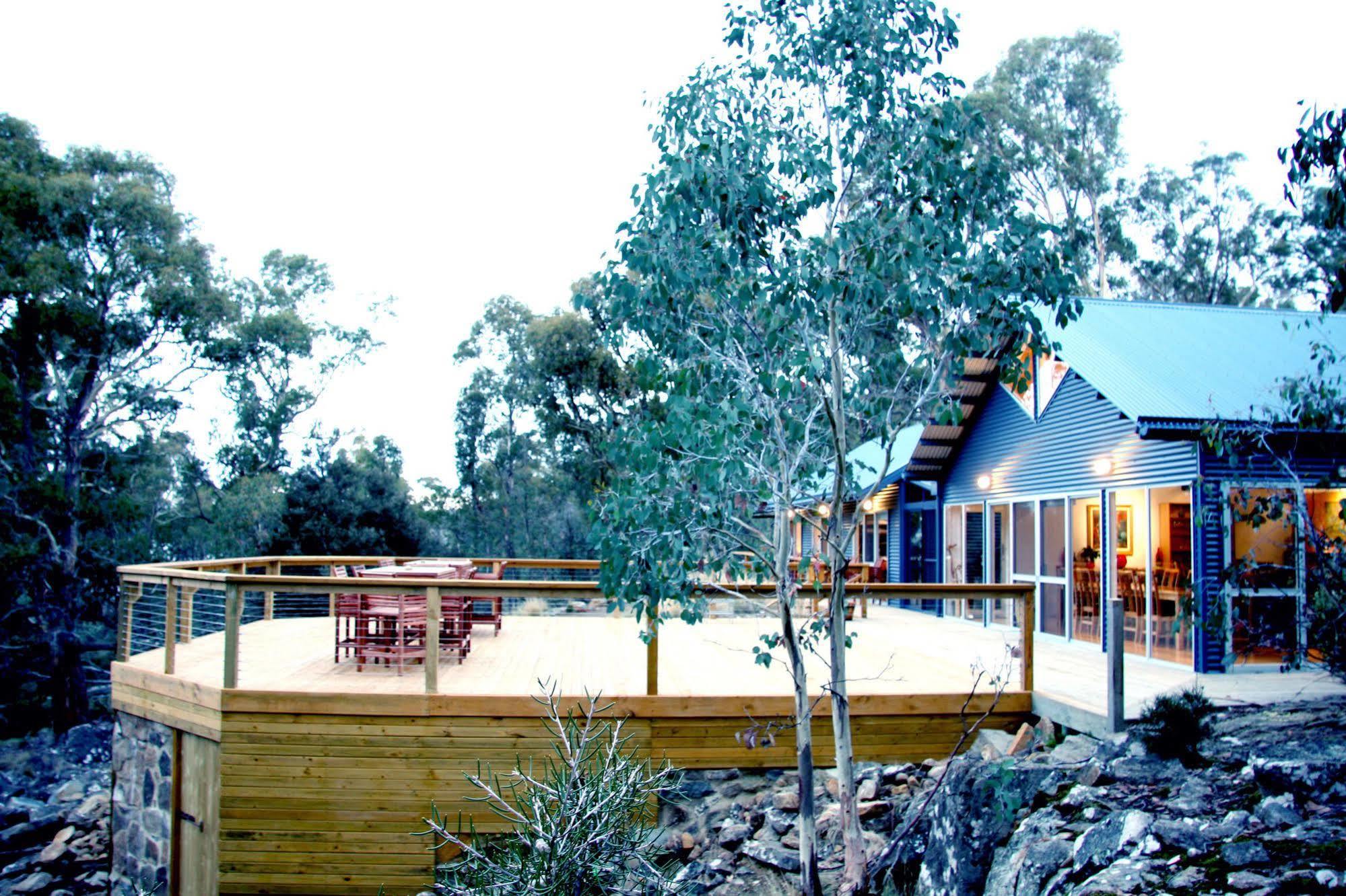Blue Lake Lodge Steppes Bagian luar foto