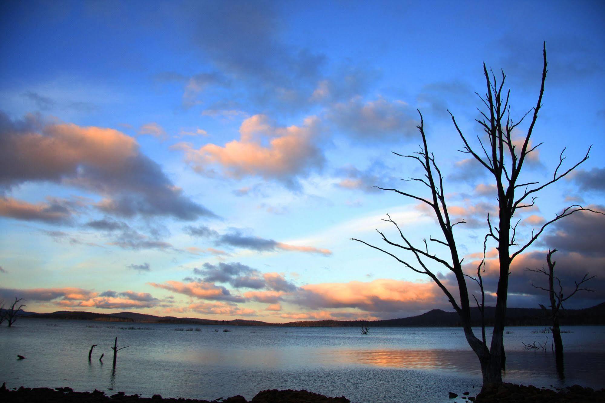 Blue Lake Lodge Steppes Bagian luar foto